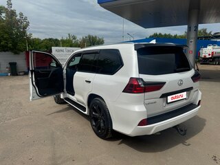 2016 Lexus LX 570 III Рестайлинг 2, белый, 6471000 рублей, вид 5