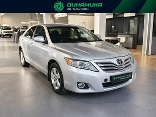 2009 Toyota Camry VI (XV40) Рестайлинг, серебристый, 899000 рублей, вид 1