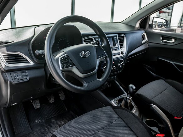 2020 Hyundai Solaris II Рестайлинг, белый - вид 14