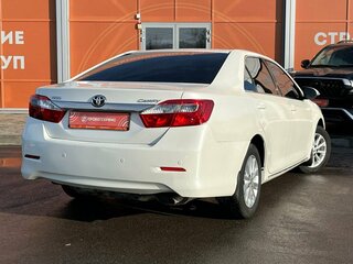 2014 Toyota Camry VII (XV50), белый, 1380000 рублей, вид 5