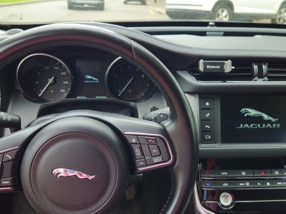 2017 Jaguar XF II, серый, 2450000 рублей - вид 5