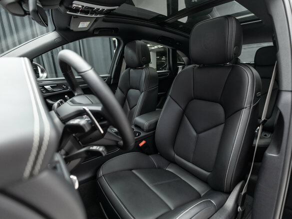 2026 Porsche Macan I Рестайлинг 2, чёрный, 12390000 рублей - вид 10