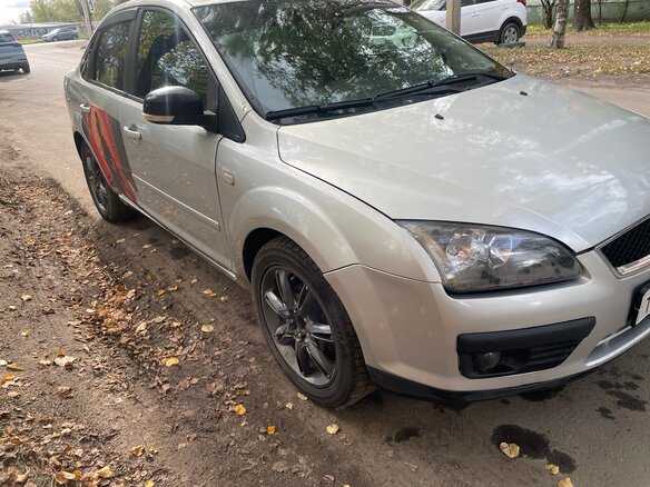 2006 Ford Focus II, серебристый, 280000 рублей - вид 4