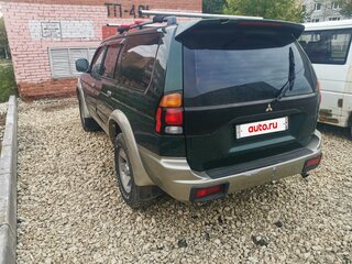 2000 Mitsubishi Pajero Sport I, зелёный, 405000 рублей, вид 3