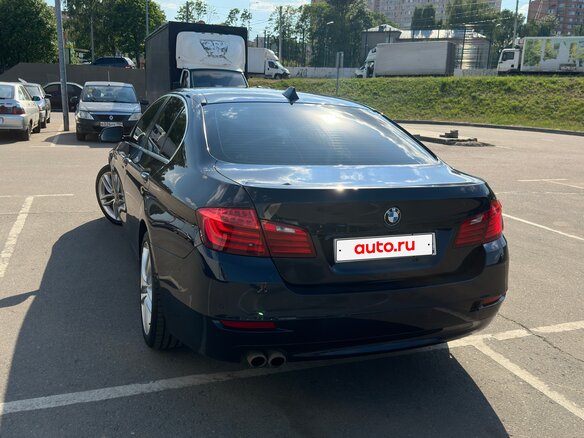 2014 BMW 5 серии 520i VI (F10/F11/F07) Рестайлинг, синий, 1500000 рублей - вид 2