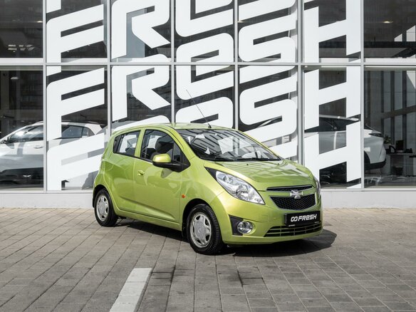 2011 Chevrolet Spark III, зелёный