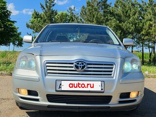 2005 Toyota Avensis II, серебристый, 700000 рублей, вид 2