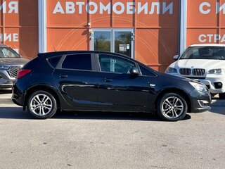 2013 Opel Astra J Рестайлинг, чёрный, 845000 рублей, вид 4