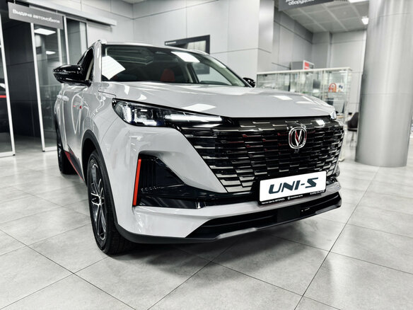 2025 Changan UNI-S I, серебристый
