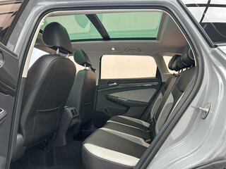 2022 Jetta VS7 I Рестайлинг 1, серый, 1700000 рублей, вид 4