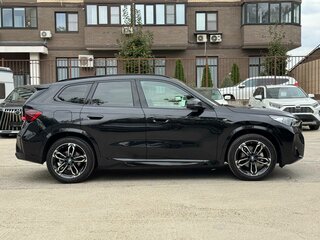 2025 BMW X1 20i xDrive III (U11/U12), чёрный, 5950000 рублей, вид 3