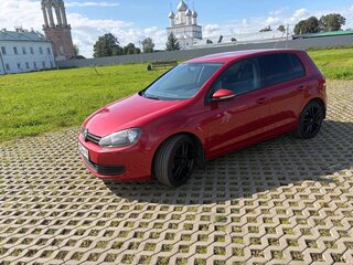 2010 Volkswagen Golf VI, красный, 550000 рублей, вид 1