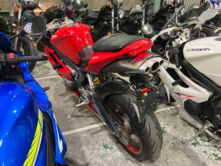 2008 Triumph Daytona 675, красный, 410000 рублей, вид 4
