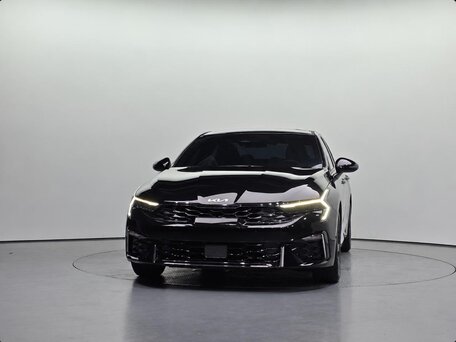 2024 Kia K5 LPi III Рестайлинг, чёрный, 2755000 рублей, вид 3