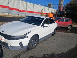 2021 Kia K5 III, белый, 1500000 рублей, вид 1