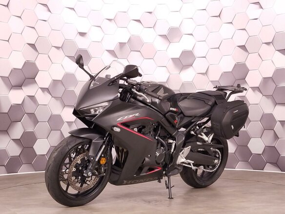 2024 Honda CBR 650R, чёрный, 1177000 рублей - вид 1