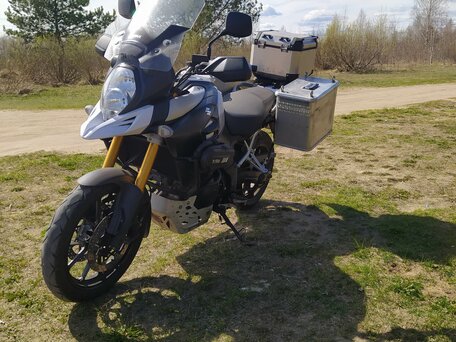 2015 Suzuki V-Strom 1000, белый, 600000 рублей, вид 1