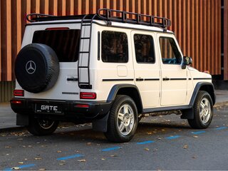 2025 Mercedes-Benz G-Класс 450 d III (W465) Рестайлинг, белый, 29896300 рублей, вид 2