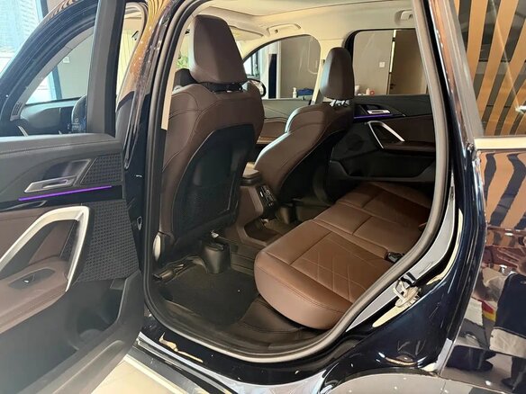 2023 BMW X1 20Li sDrive III (U11/U12), чёрный - вид 8