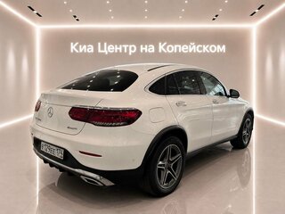 2021 Mercedes-Benz GLC Coupe 300 I (C253) Рестайлинг, белый, 4850000 рублей, вид 5