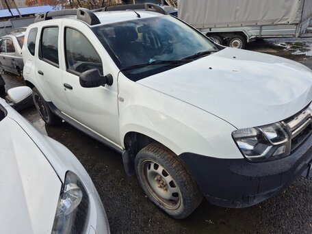 2016 Renault Duster I Рестайлинг, белый, 920000 рублей, вид 2