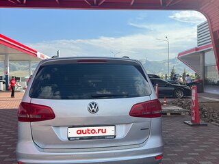 2010 Volkswagen Sharan II, серебристый, 1150000 рублей, вид 4