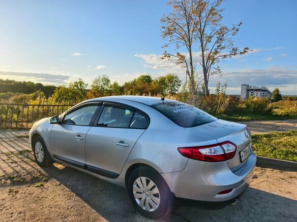 2012 Renault Fluence I, серебристый, 707000 рублей - вид 10