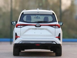 2025 Toyota Veloz, белый, 1980000 рублей, вид 3