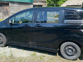 2013 Honda Freed Spike I Рестайлинг, чёрный, 760000 рублей, вид 3