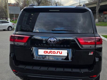 2023 Toyota Land Cruiser 300 Series, чёрный, 10500000 рублей, вид 3