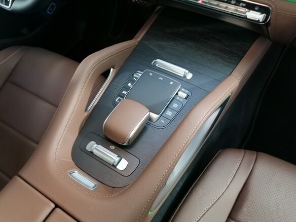 2026 Mercedes-Benz GLE 300 d II (V167) Рестайлинг, чёрный, 17100000 рублей - вид 29
