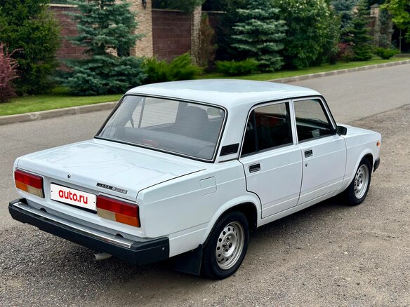 2008 Lada (ВАЗ) 2107, белый, 350000 рублей - вид 13