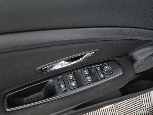 2012 Renault Fluence I, белый, 456000 рублей - вид 10