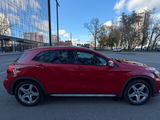 2014 Mercedes-Benz GLA 250 I (X156), красный, 2000000 рублей, вид 4