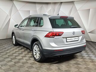 2017 Volkswagen Tiguan II, серебристый, 1719000 рублей, вид 4