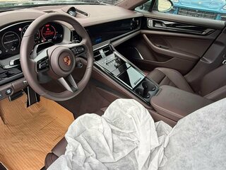 2026 Porsche Panamera 4 III, зелёный, 22990000 рублей, вид 2