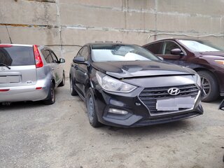 2017 Hyundai Solaris II, чёрный, 790000 рублей, вид 3
