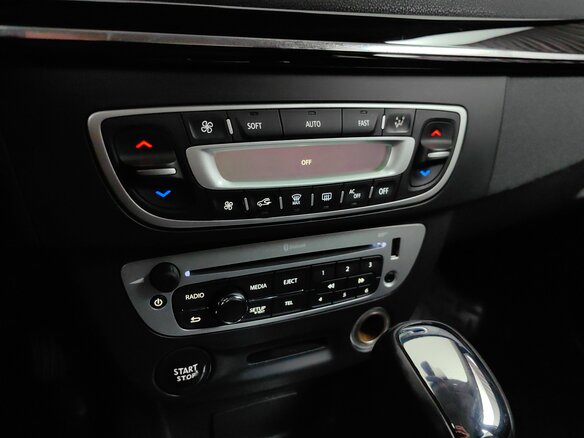 2013 Renault Fluence I Рестайлинг, белый, 519000 рублей - вид 14