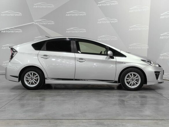 2015 Toyota Prius III Рестайлинг (XW30), серый, 1399000 рублей - вид 4