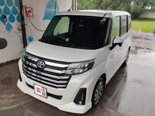 2022 Toyota Roomy I Рестайлинг, белый, 1550000 рублей, вид 3