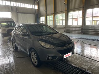 2013 Hyundai ix35 I Рестайлинг, серый, 1000000 рублей, вид 2