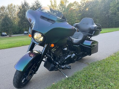 2021 Harley-Davidson Street Glide Special, зелёный, 2050000 рублей, вид 5