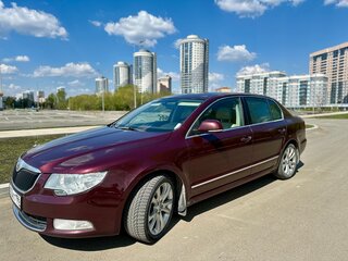 2012 Skoda Superb II, пурпурный, 990000 рублей, вид 3