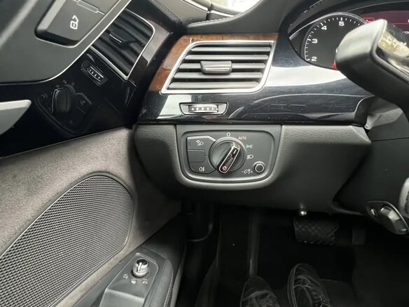 2015 Audi A8 III (D4) Рестайлинг, чёрный, 2336000 рублей - вид 12