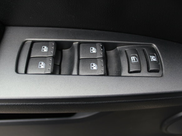 2014 SsangYong Kyron I Рестайлинг, чёрный, 580000 рублей - вид 5