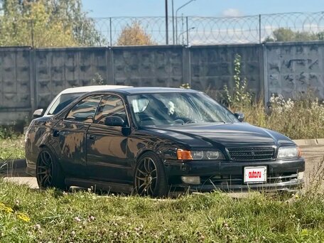 1995 Toyota Chaser V (X90) Рестайлинг, чёрный, 935000 рублей, вид 1