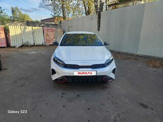 2021 Kia Cerato IV Рестайлинг, белый, 2550000 рублей, вид 3