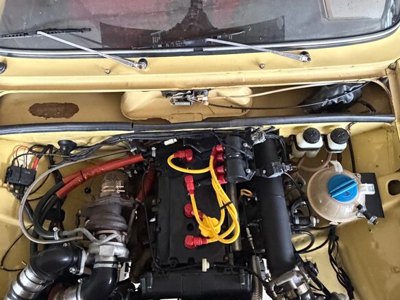 1975 Lada (ВАЗ) 2102, жёлтый, 550000 рублей - вид 9