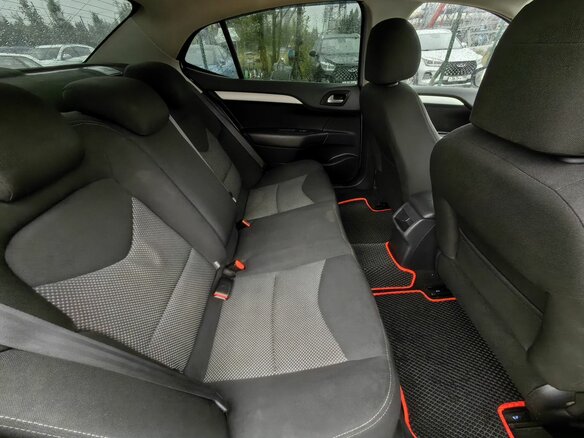 2013 Citroen C4 II, серебристый - вид 13