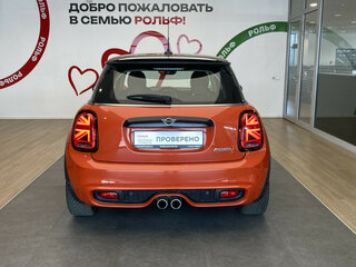 2019 Mini Hatch Cooper S III (F55/F56) Рестайлинг, оранжевый, 2800000 рублей, вид 5